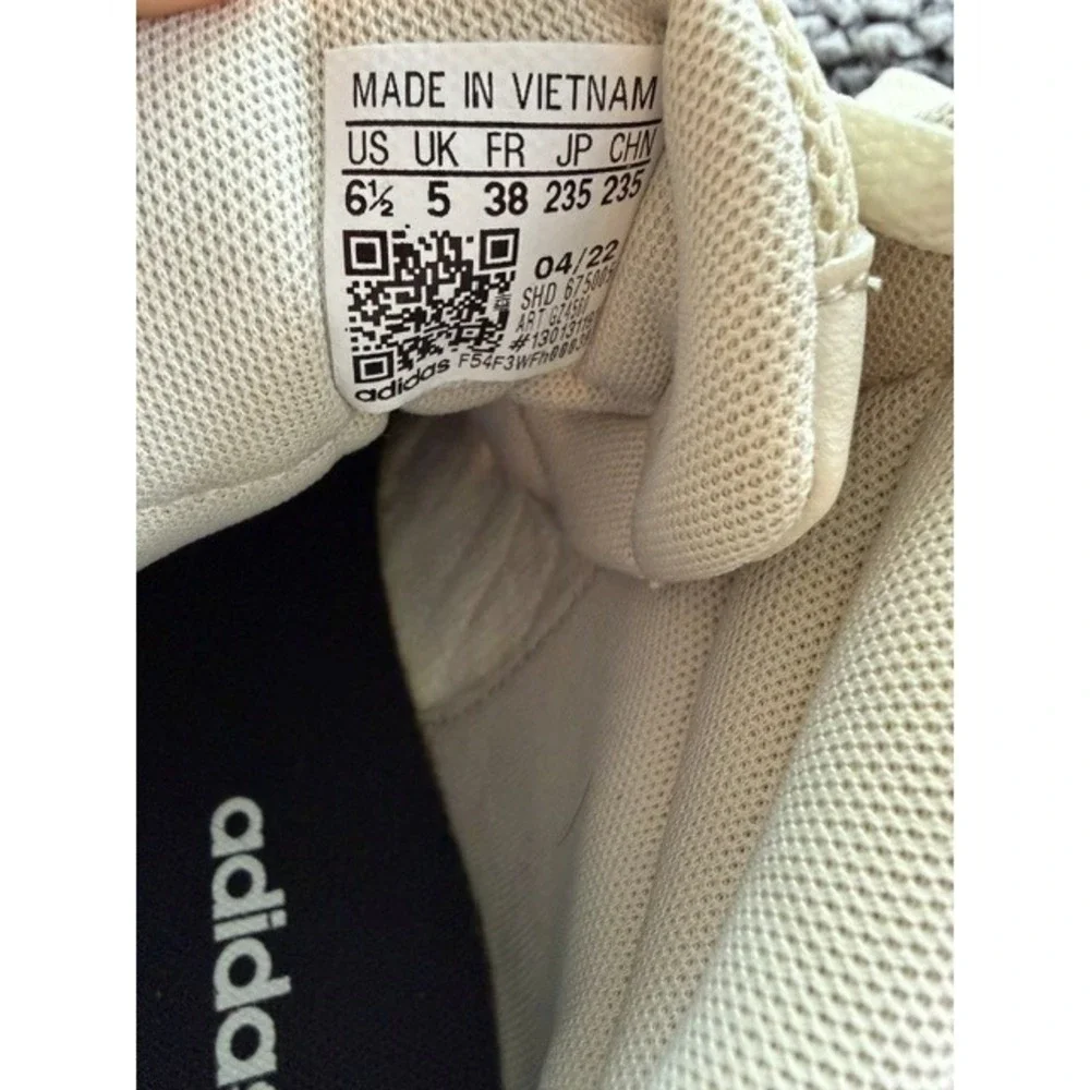 Women's White Adidas Hoops‎ 3.0 Mid Shoes Size 6.5